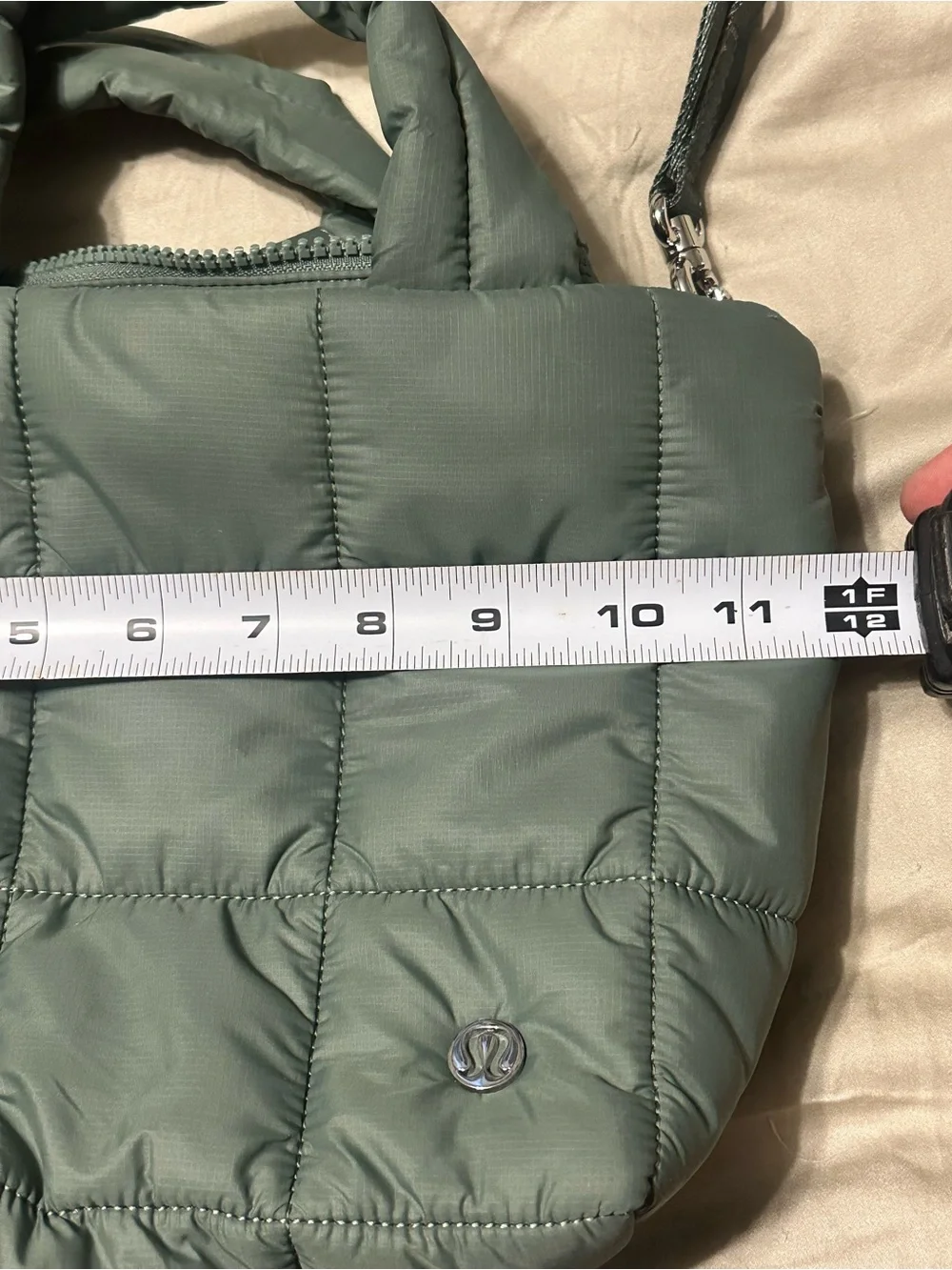 lululemon athletica Quilted Puffer Crossbody Bag in Sage